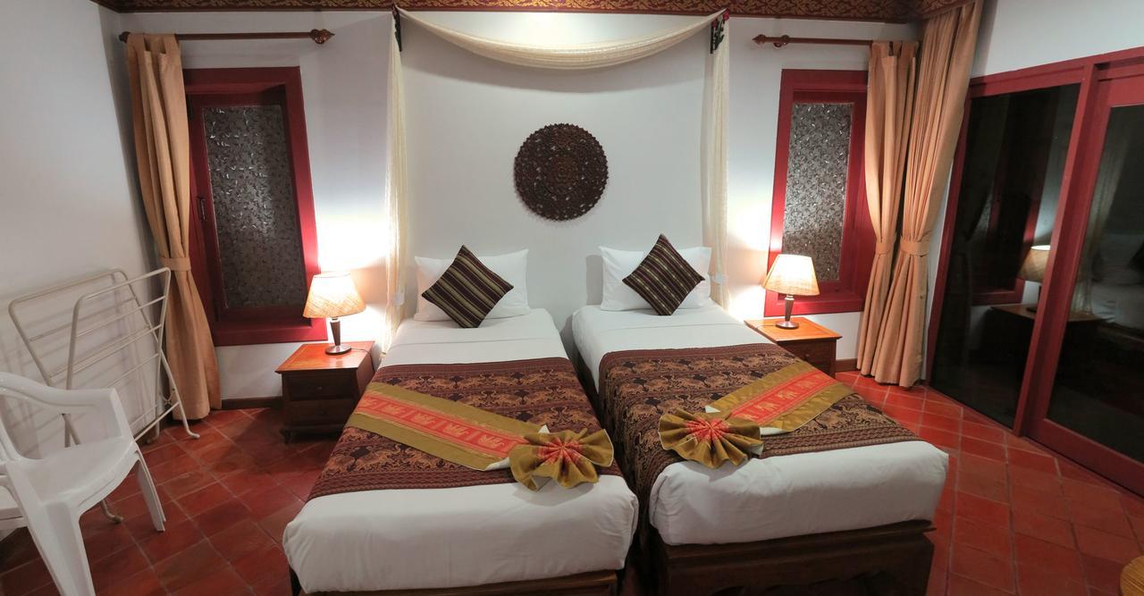 Kata Minta Hotel Phuket Exterior photo